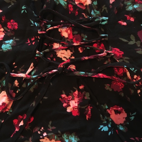 Stylish romper like dress - Picture 6 of 6